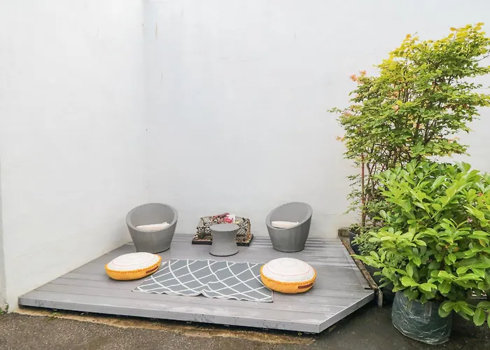 別荘 Narnia スカーバラ